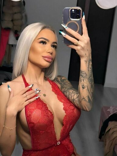 Ayla, Bratislava - Nove Mesto, 24 years