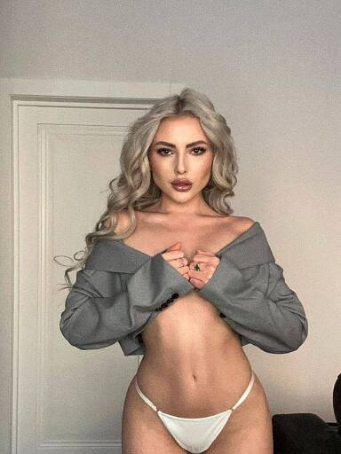 Zlata, Bratislava - Petrzalka, 19 years
