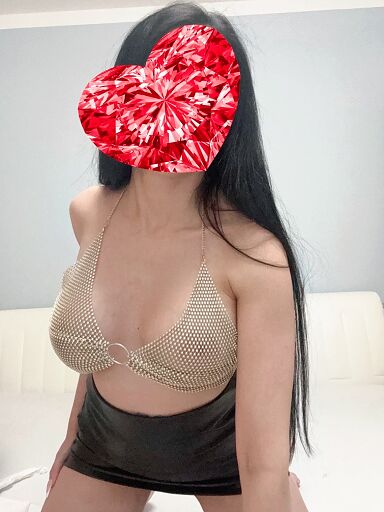 Emma, Trnava, 26 rokov