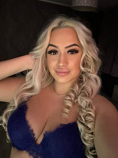 Nina, Dunajská Streda, 22 rokov