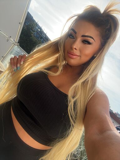 Pamela, Nitra, 29 rokov