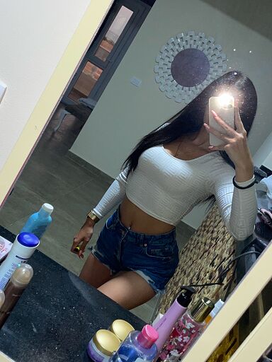 Sara Cz, Bratislava - Ruzinov, 24 years