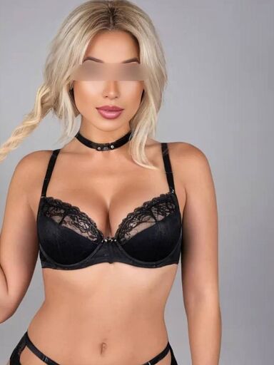 Julia, Bratislava - Karlova Ves, 32 years