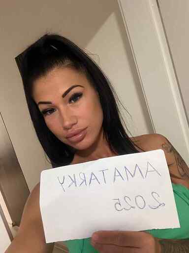 Lejla, Senica, 24 years