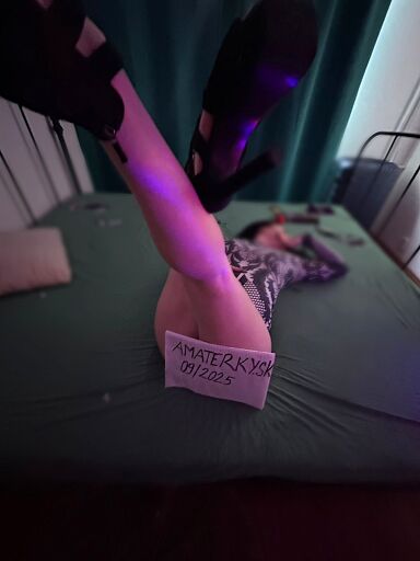 Jazmín, Nitra, 22 years