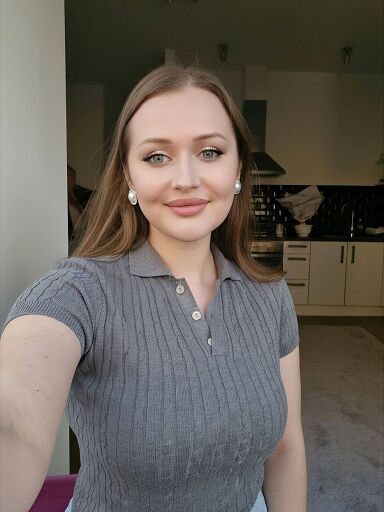 Nikol, Piestany, 23 years