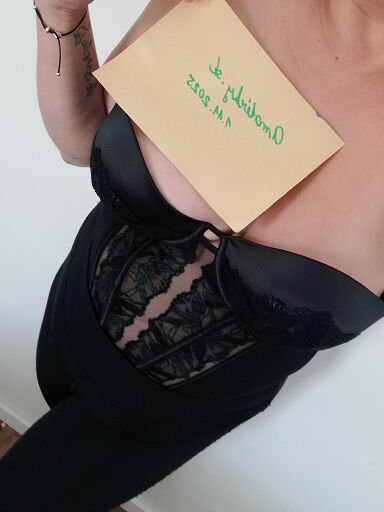 Mia, Bratislava - Devínska Nová Ves, 32 rokov