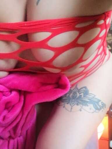 Monika s Nuru, Bratislava - Karlova Ves, 33 rokov