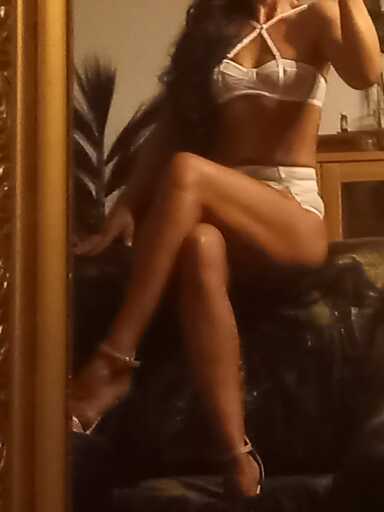 Layla, Piešťany, 33 rokov