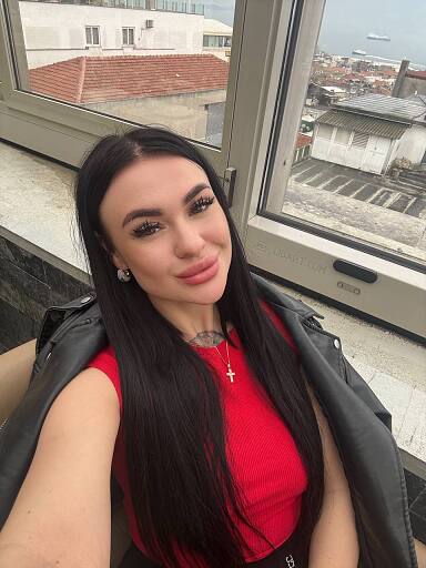 Aminka, Nitra, 19 rokov