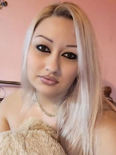 Viky Pervers, Bratislava - Vrakuňa, 28 rokov