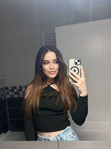 Diana, Bratislava - Petržalka, 21 rokov