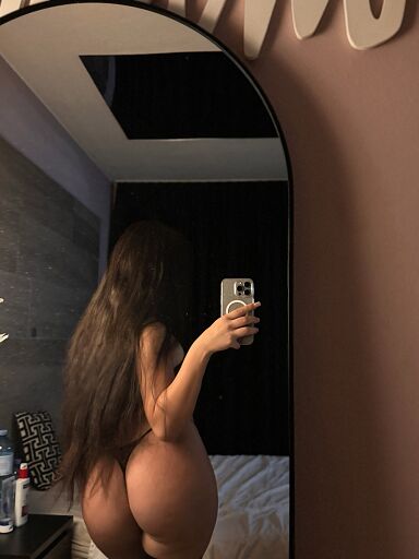 Kaylee, Banská Bystrica, 20 rokov