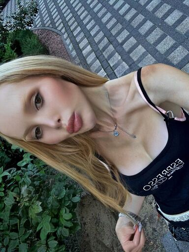 Alina, Bratislava - Staré Mesto, 19 rokov