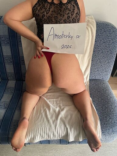 Zuzka, Piestany, 32 years