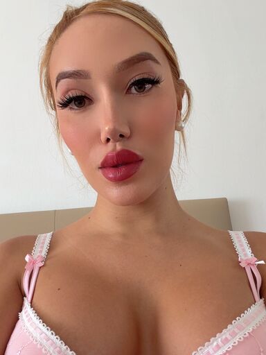 Mafee, Bratislava - Nové Mesto, 22 rokov