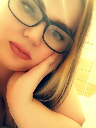 Vaness, Senec, 27 years