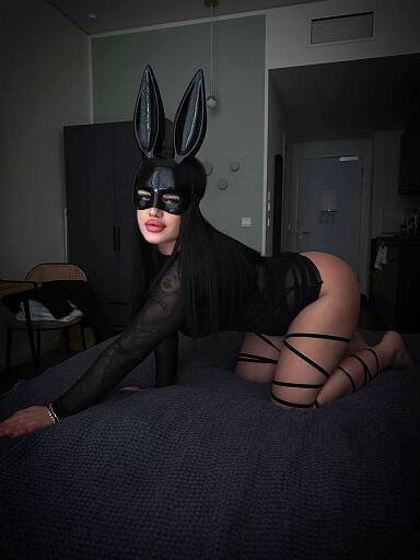 Milana, Bratislava - Nové Mesto, 19 rokov