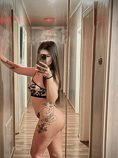 Lola, Nitra, 22 rokov