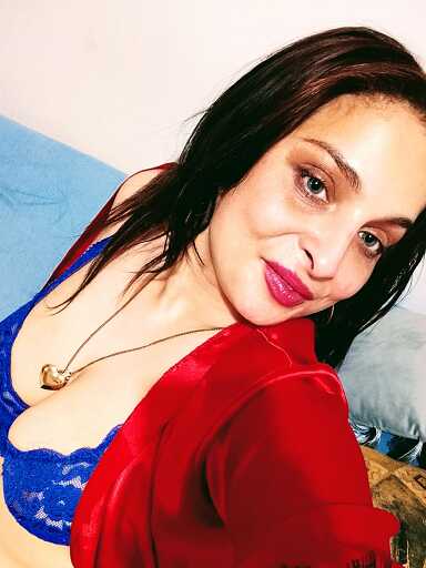 Nuru Lily, Bratislava - Petržalka, 28 rokov