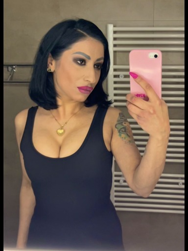 Jeba z Nebaa, Bratislava - Stare Mesto, 32 years