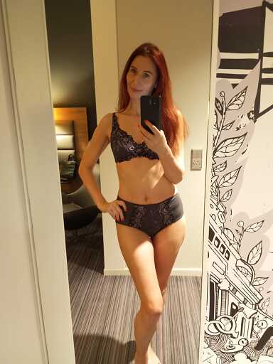 Lili Milf, Bratislava - Staré Mesto, 40 rokov