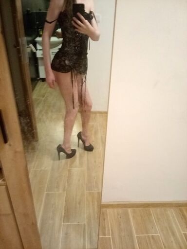 Candy, Levice, 34 rokov