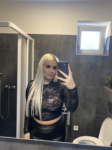 Angel, Nové Zámky, 21 rokov
