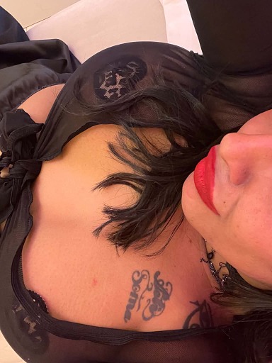 Georgina, Šaľa, 33 rokov