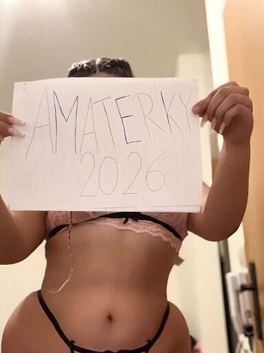 Amelly, Nové Mesto nad Váhom, 21 rokov