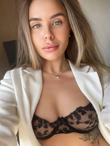 Monika, Bratislava - Ružinov, 26 rokov