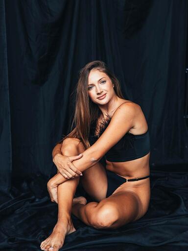 Vika, Bratislava - Staré Mesto, 24 rokov