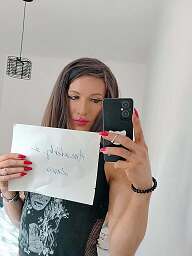 Nikki TS, Bratislava - Petržalka, 27 rokov