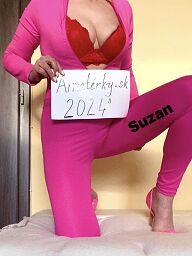 Suzan, Trnava, 49 years