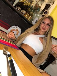 Sex private and escort - Sofia Partygirl (19), Bratislava - Petrzalka, ID:23067