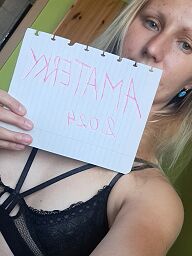 Deni Li, Galanta, 25 rokov