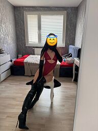 Adel, Trnava, 22 rokov