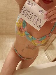 Missy, Bratislava - Petržalka, 32 rokov