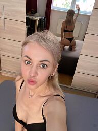 Nika (28), Bratislava - Ružinov, sex privát