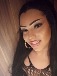 Trans Cynthia (21), Handlová, sex escort