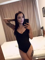 Larina (20), Nitra, sex privát