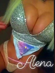 Alena (36), Bratislava - Staré Mesto, sex privát