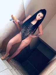 Luna (22), Senec, sex privát