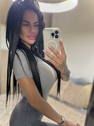 Liuška (25), Bratislava - Nové Mesto, sex privát a escort