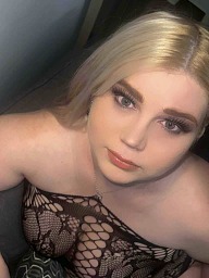 Katty (24), Martin, ID:23305