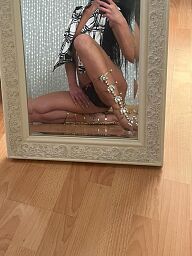 Laura (28), Piešťany, ID:10235