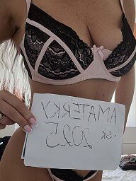 Mila, Bratislava - Ruzinov, 33 years