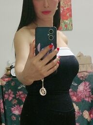 Sara, Bratislava - Nové Mesto, 32 rokov
