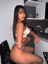 Emma (22), Bratislava - Stare Mesto, ID:24219