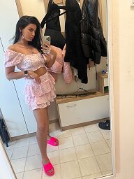 Becky Cz, Bratislava - Nové Mesto, 24 rokov